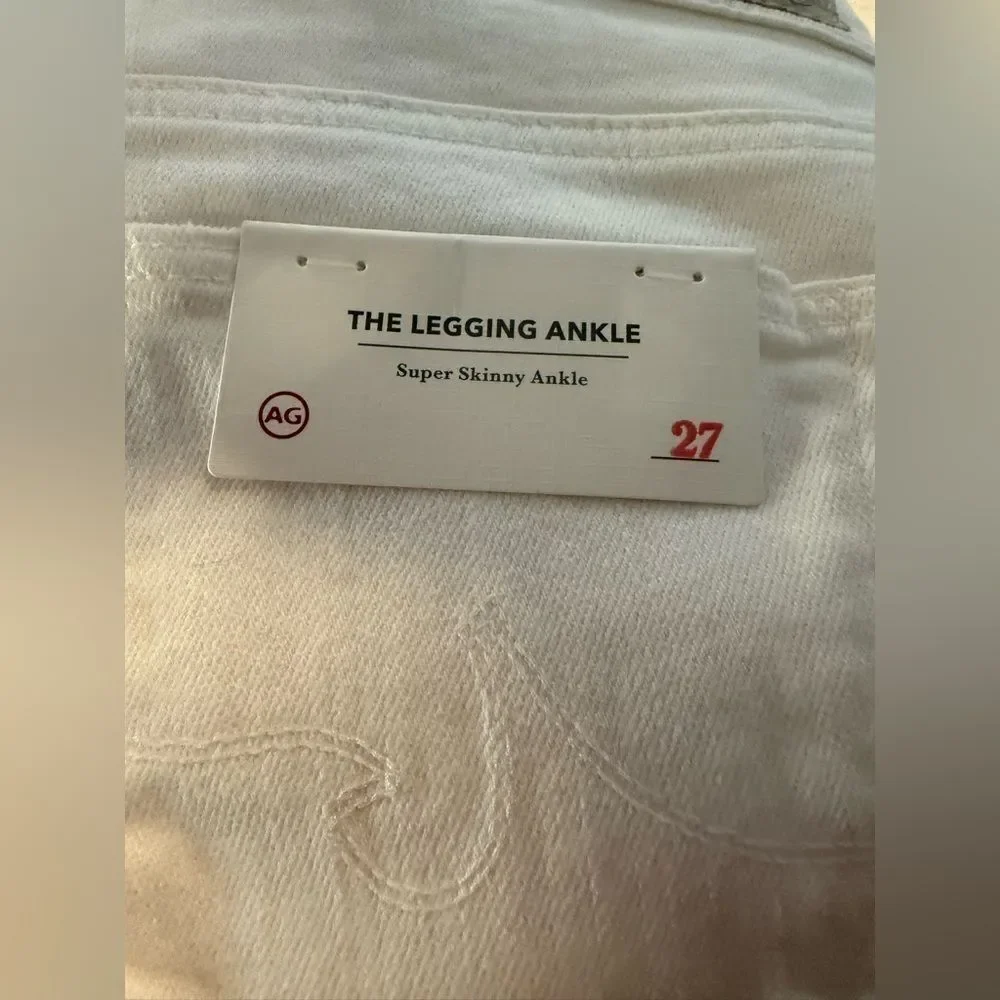 NWT AG Distressed Super Skinny Legging Ankle Jeans Size 27R White